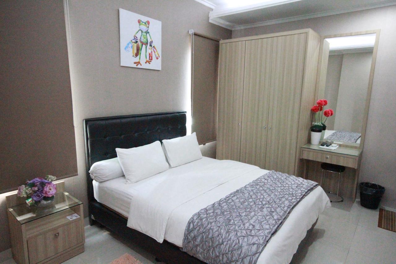 Harvia Suites Kebon Jeruk Yakarta Exterior foto