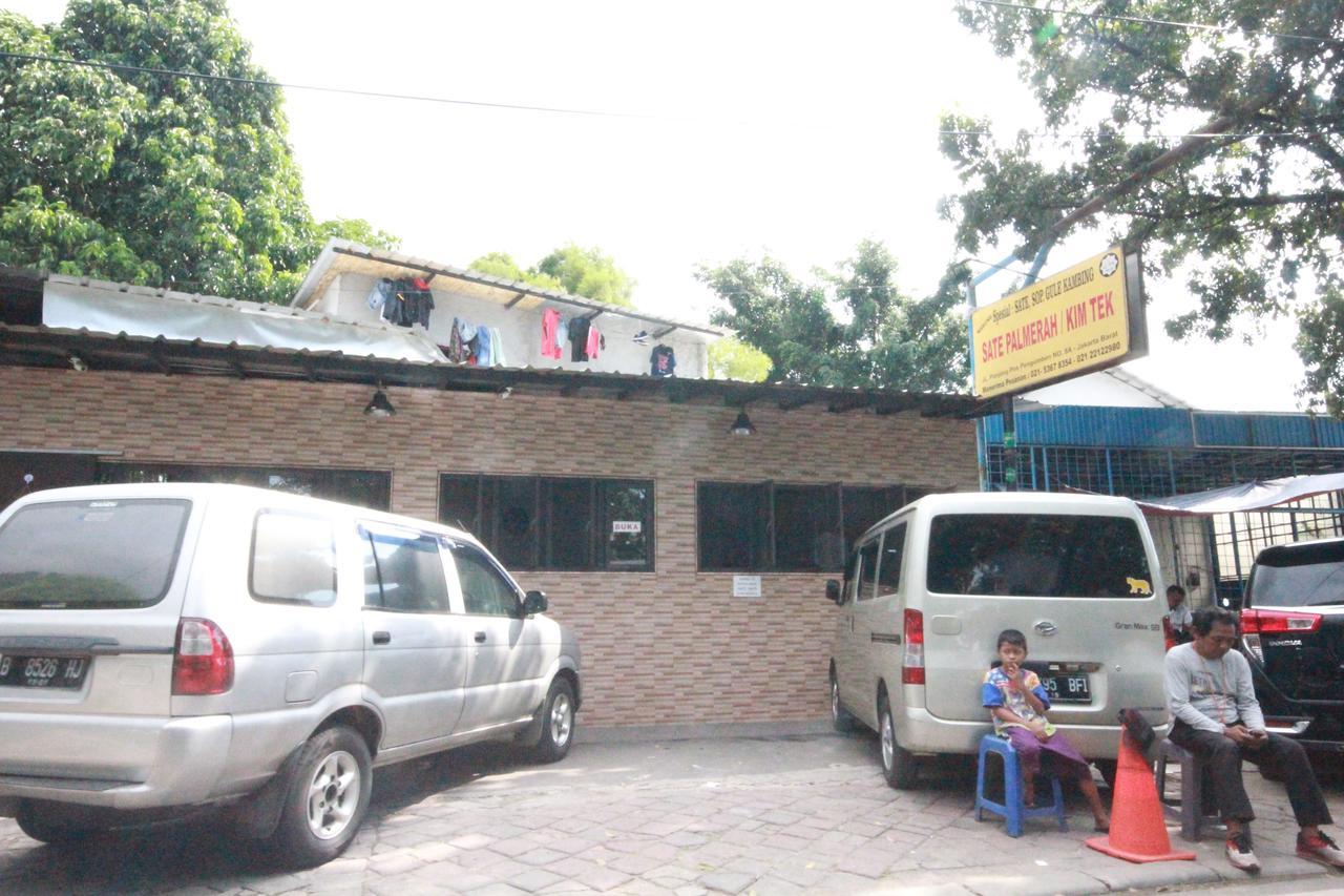Harvia Suites Kebon Jeruk Yakarta Exterior foto