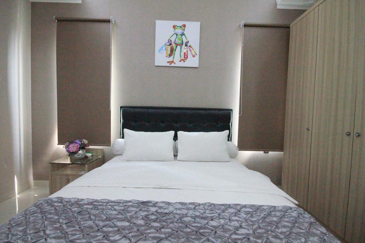 Harvia Suites Kebon Jeruk Yakarta Exterior foto