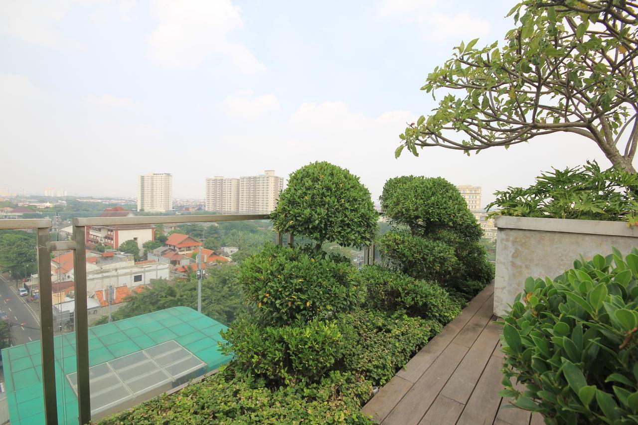 Harvia Suites Kebon Jeruk Yakarta Exterior foto